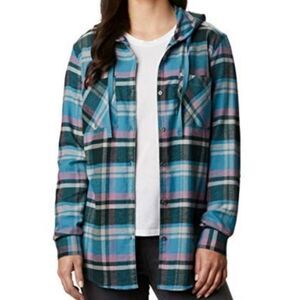 Columbia Anytime™ Stretch Hooded Flannel Blue Plaid Long Sleeve Button-Down